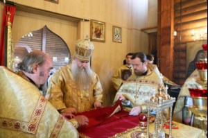 Божественная литургия в храме в честь Сретения Господня г. Саратова