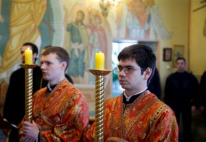 Божественная литургия в тюремном храме во имя святителя и чудотворца Николая при ОТБ №1 г. Саратова