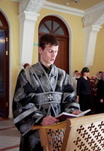Литургия Преждеосвященных Даров на Архиерейском подворье — храме во имя святого апостола и евангелиста Иоанна Богослова при Саратовской православной духовной семинарии