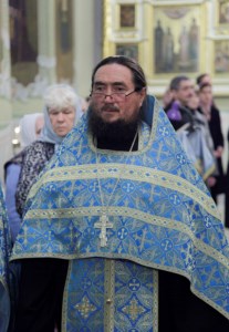 Всенощное бдение в храме в честь Покрова Пресвятой Богородицы г.Саратова