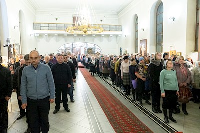 Всенощное бдение в Свято-Никольском мужском монастыре г. Саратова