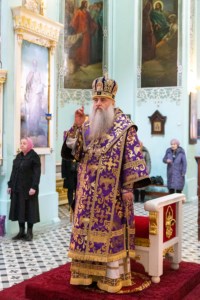 Литургия Преждеосвященных Даров в храме в честь Сошествия Святого Духа г. Саратова