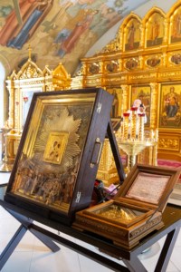 В Саратове встретили икону «Избавительница от бед»