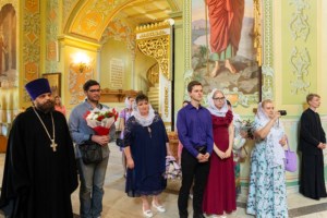 Таинство Венчания в Покровском храме г. Саратова