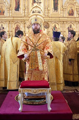 Митрополит Игнатий совершил Божественную литургию в храме Казанской иконы Божией Матери г. Саратова