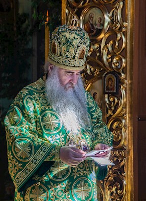 Божественная литургия в храме Сошествия Святого Духа г. Саратова