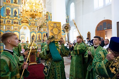 Митрополит Игнатий совершил Божественную литургию в Свято-Сергиевском женском монастыре с. Алексеевка
