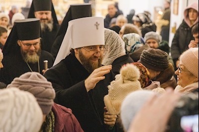 Архиереи Саратовской митрополии совершили Божественную литургию в соборном храме святого благоверного князя Александра Невского г. Ртищево