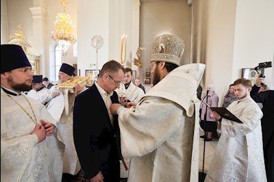 Митрополит Игнатий совершил Божественную литургию в кафедральном соборе Живоначальной Троицы г. Вольска