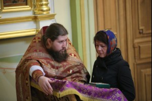 Митрополит Лонгин совершил Чин умовения ног