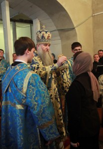Всенощное бдение в храме в честь Благовещения Пресвятой Богородицы города Саратова