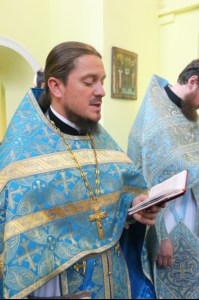 Божественная литургия в храме в честь Казанской иконы Божией Матери г. Петровска