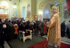 Божественная литургия в храме в честь Покрова Пресвятой Богородицы г. Саратова