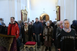 Божественная литургия в храме великомученика Георгия Победоносца г. Саратова