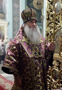 Всенощное бдение c Чином Воздвижения Креста в храме в честь Сошествия Святого Духа города Саратова