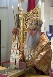 Божественная литургия на Архиерейском подворье — храме во имя святого апостола и евангелиста Иоанна Богослова при Саратовской православной духовной семинарии