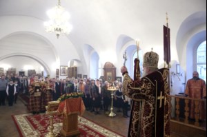 Божественная литургия в Спасо-Преображенском мужском монастыре г.Саратова