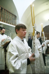 Божественная литургия и панихида в храме во имя святителя и чудотворца Николая на Елшанском кладбище г. Саратова