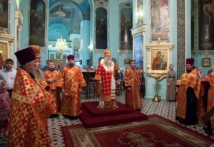 Всенощное бдение в храме в честь Сошествия Святого Духа г.Саратова