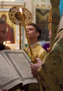 Всенощное бдение в храме в честь Сошествия Святого Духа г.Саратова