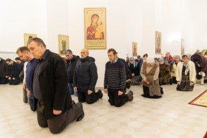 Великое освящение храма во имя святителя Спиридона Тримифунтского г. Саратова и первая Божественная литургия в новоосвященном храме