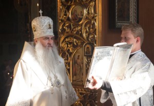 Божественная литургия в храме в честь Сошествия Святого Духа г. Саратова