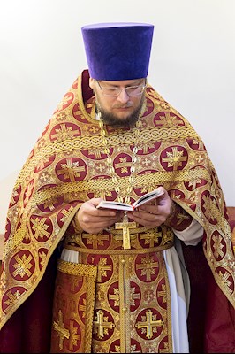 Божественная литургия в храме во имя святых бессребреников и чудотворцев Космы и Дамиана г. Саратова