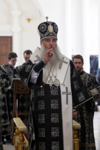Литургия Преждеосвященных Даров в Свято-Троицком кафедральном соборе г. Вольска