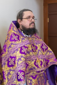 Литургия Преждеосвященных Даров в храме в честь иконы Божией Матери «Утоли моя печали» г. Саратова