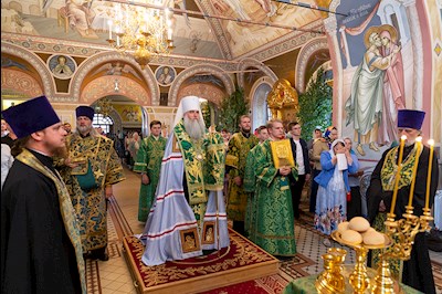 Всенощное бдение в Свято-Троицком кафедральном соборе г.Саратова