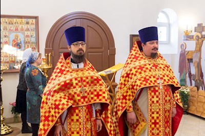 Божественная литургия в храме Воскресения Христова г. Саратова