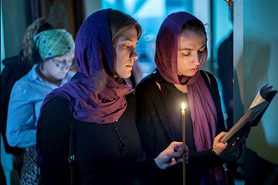 Великое повечерие с чтением канона преподобного Андрея Критского в храме Сошествия Святого Духа г. Саратова