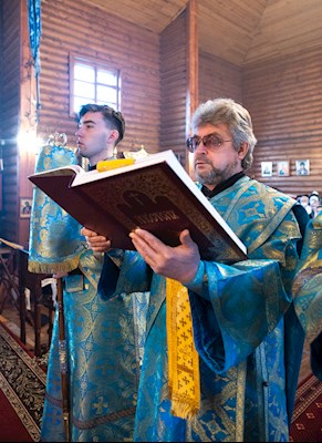 Митрополит Игнатий совершил Божественную литургию в храме в честь Сретения Господня г. Саратова