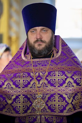 Митрополит Игнатий совершил всенощное бдение с чином выноса Креста в Свято-Троицком кафедральном соборе г. Вольска