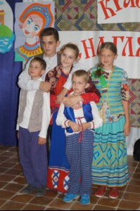 В «Солнечном» прошел конкурс-игра «Краса ненаглядная»