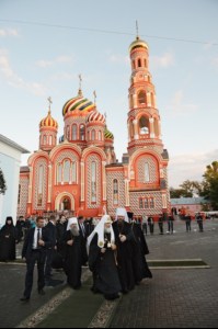 Митрополит Лонгин сослужил Святейшему Патриарху Кириллу во время малого освящения Вознесенского собора Вознесенского женского монастыря Тамбова и всенощного бдения