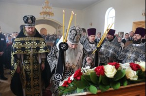 Литургия Преждеосвященных Даров в храме в честь Казанской иконы Божией Матери р.п.Татищево