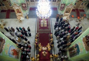 Всенощное бдение в храме в честь Покрова Пресвятой Богородицы г. Саратова