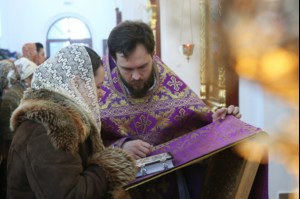Божественная литургия в храме великомученика Георгия Победоносца г. Саратова