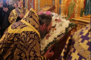 Божественная литургия в кафедральном соборе Казанской иконы Божией Матери г. Элисты