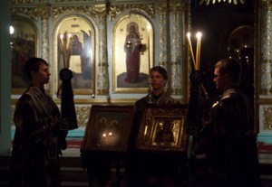 Вечернее богослужение с чтением Великого покаянного канона преподобного Андрея Критского в храме в честь Сошествия Святого Духа города Саратова