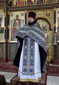 Литургия Преждеосвященных Даров на Архиерейском подворье — храме в честь иконы Божией Матери «Утоли моя печали» г.Саратова