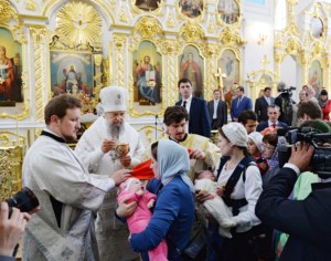 Митрополит Лонгин сослужил Святейшему Патриарху Кириллу на Божественной литургии в Спасо-Вознесенском соборе г.Ульяновска