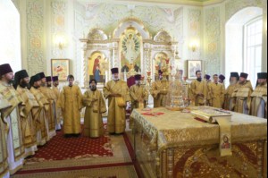 Божественная литургия и молебен у мощей святого равноапостольного князя Владимира в Покровском храме г.Саратова