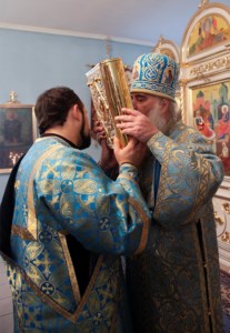 Божественная литургия в храме в честь Рождества Пресвятой Богородицы с. Ершовка (Муммовское) Аткарского района