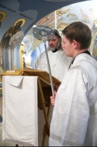 Крещальная литургия в Свято-Троицком кафедральном соборе г.Саратова