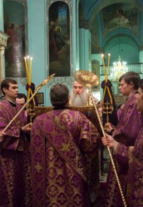 Всенощное бдение в храме в честь Сошествия Святого Духа г.Саратова