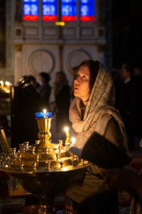 Великое повечерие с чтением канона преподобного Андрея Критского в храме Сошествия Святого Духа г. Саратова