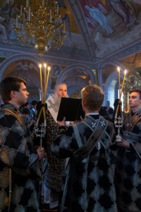 Пассия в Свято-Троицком кафедральном соборе г. Саратова