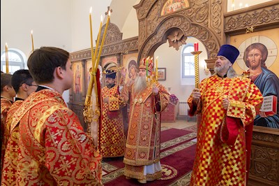Божественная литургия в храме Воскресения Христова г. Саратова